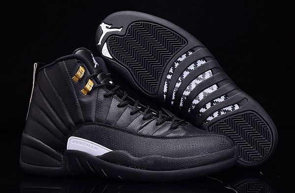 air jordan 12 retro 新款上市 時尚男款個性高幫籃球戰靴 黑金扣 