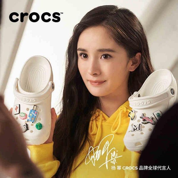 crocs卡駱馳 2022新款 明星同款男女款沙灘涼鞋洞洞鞋