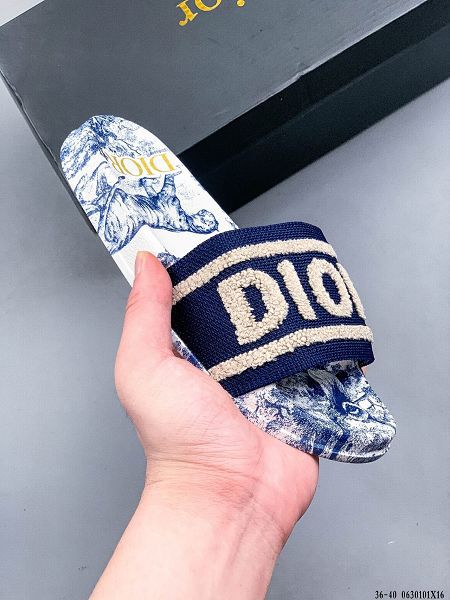 Dior 2022新款 迪奥女士老花刺绣拖鞋