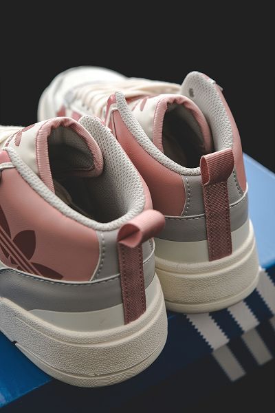 Adidas Originals Post UP 2023全新男女款中幫摩登時尚跑鞋