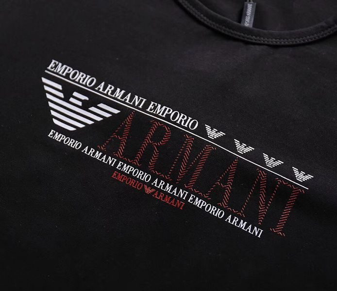 armani衣服 2018夏季新款 简约字母logo印花圆领男生短袖t恤 黑色