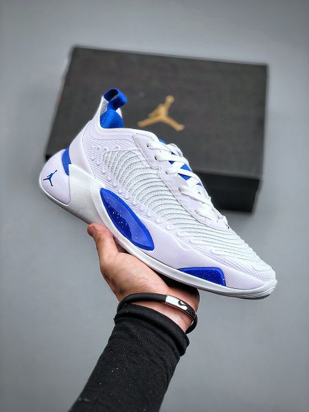 Air Jordan Luka 1 2023新款 東契奇一代低幫緩震男款實戰籃球鞋