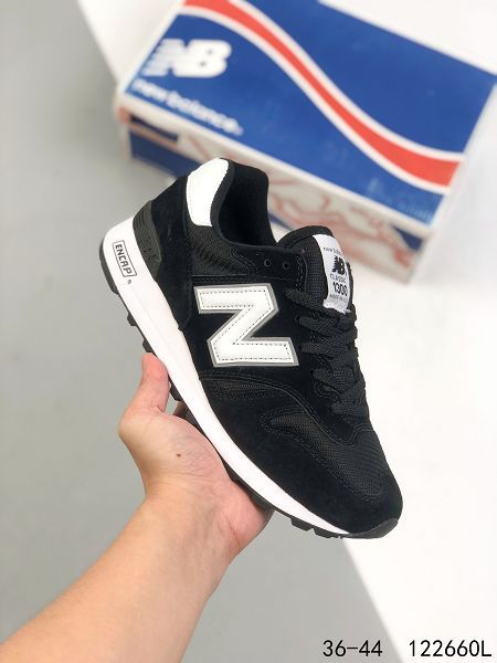 New Balance NB1300系列 2021新款 豬八革網面男款復古運動跑鞋