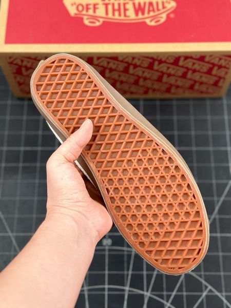 Vans Sport Low 高階支線 ｖ字頭 2025最新情侣全麂皮經典復古低幫滑板鞋