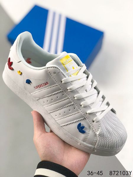 Adidas Superstar 2023新款 三葉草貝殼頭系列男女款運動板鞋