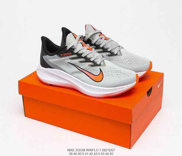 Nike Zoom WINFLO 7 2021新款 後掌氣墊男款休閒慢跑鞋 帶半碼