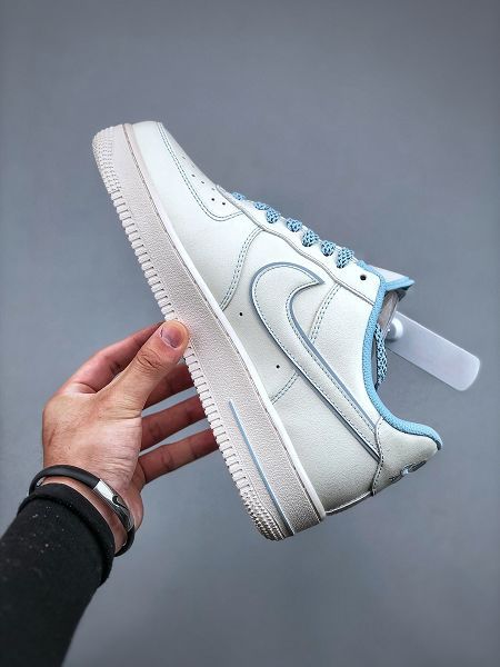 Nike Air Force 1 07 Low 2023新款 空軍一號男女款休閒板鞋