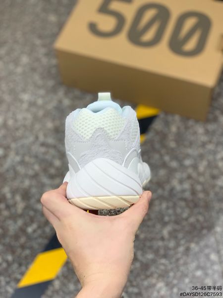 adidas Yeezy Desert Rat 2021新款 椰子500男女款休閒慢跑鞋 帶半碼