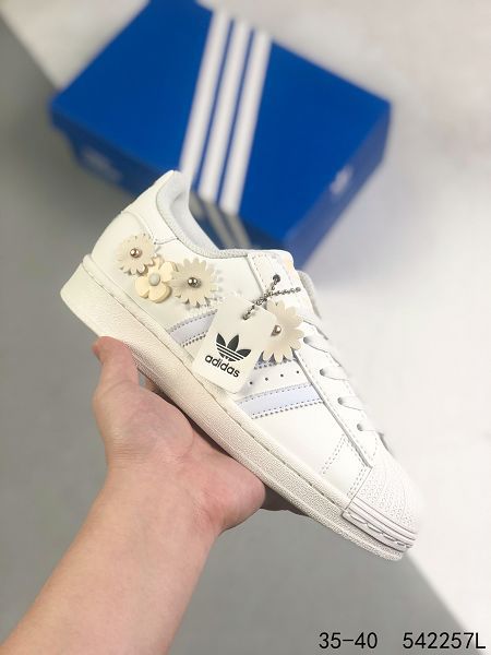 Adidas Superstar 2022新款 三葉草貝殼頭系列女款板鞋