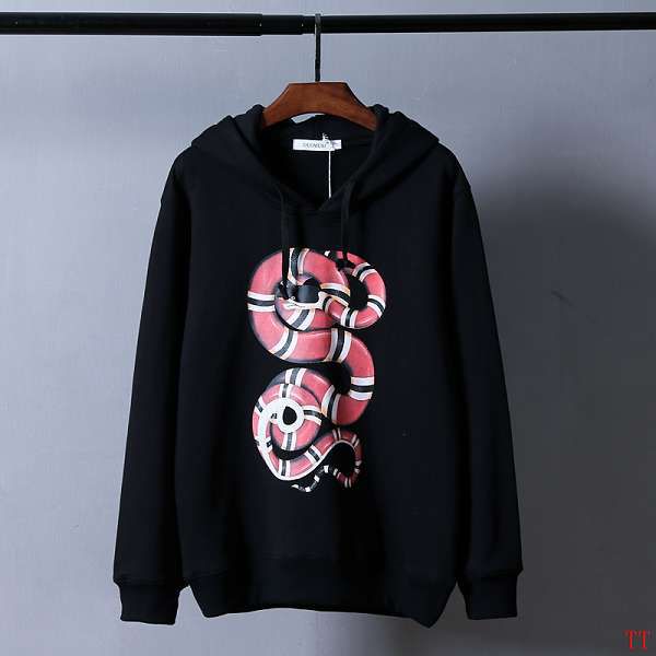 logo是蛇的衣服牌子,蛇图案的潮牌衣服 gucci衣服 2017新款 蛇印花男生潮牌长袖连帽卫衣 黑色