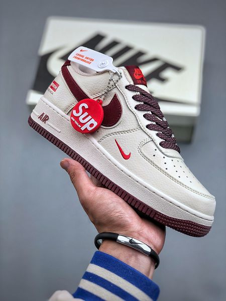 Nike Air Force 1 Low 07 x Superme系列 2023全新男女款米白紅原楦頭板鞋