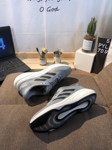adidas supernova 2 running 2022新款 夏季舒適透氣跑步鞋