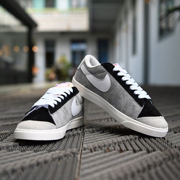 Nike Blazer Mid 1977 Vintage WE 2020新款 開拓者經典情侶款帆布低幫板鞋 帶半碼