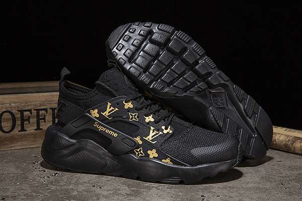 nike huarache x supreme