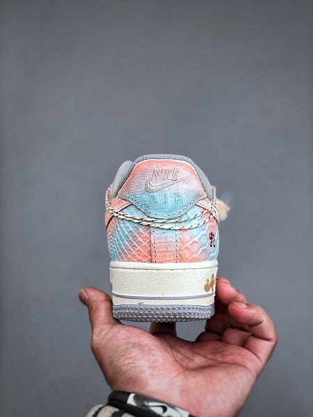 Nike Air Force 1'07 Low Late Spring Rain 春遲雨禮盒裝 2025最新男女生空軍一號低幫休閒板鞋