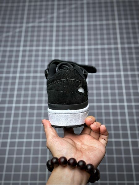 adidas Originals Forum Low系列 2023全新男女款低幫板鞋