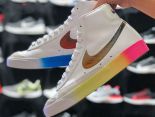 Nike Blazer Low Le 2020新款 開拓者系列鐳射彩虹情侶款高幫休閒板鞋